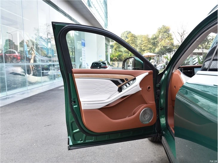 2023 New VOYAH FREE PHEV Hybrid 4WD