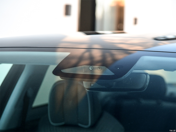 Dongfeng VOYAH Zhuiguang 2023 Style Long Range 730KM Edition