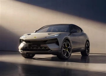 Lotus reaguje na barevnou úpravu zadního větracího otvoru ELETRE