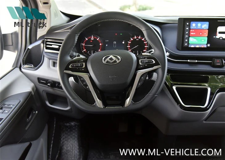 SAIC Maxus V70